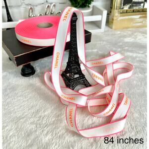 CHANEL Pink and orange special Mother’s Day ribbon